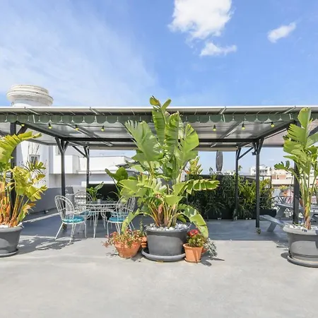 Monastiraki #wallsfree Citycenter- Unspoiled Apartment