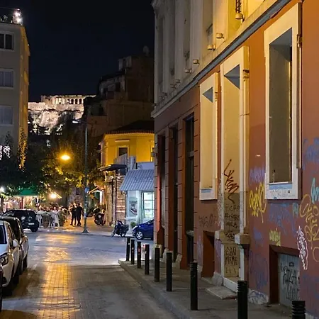 Monastiraki #wallsfree Citycenter- Unspoiled Apartment