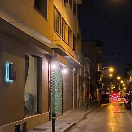 Monastiraki #wallsfree Citycenter- Unspoiled * アテネ